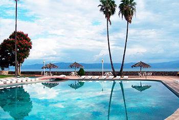 צ'פלה Hotel Villa Montecarlo מראה חיצוני תמונה