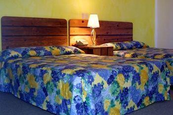 צ'פלה Hotel Villa Montecarlo מראה חיצוני תמונה